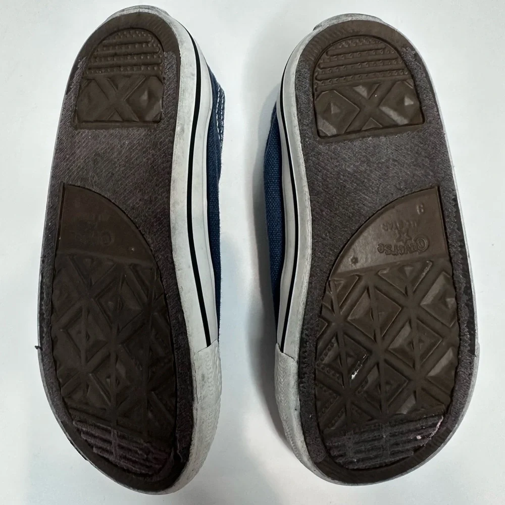 Kids Converse Navy Velcro Slip-On Shoes